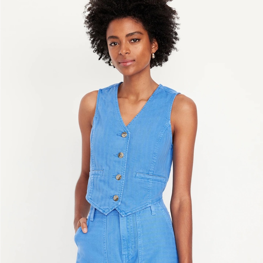 Old Navy Blue Sleeveless Blouse